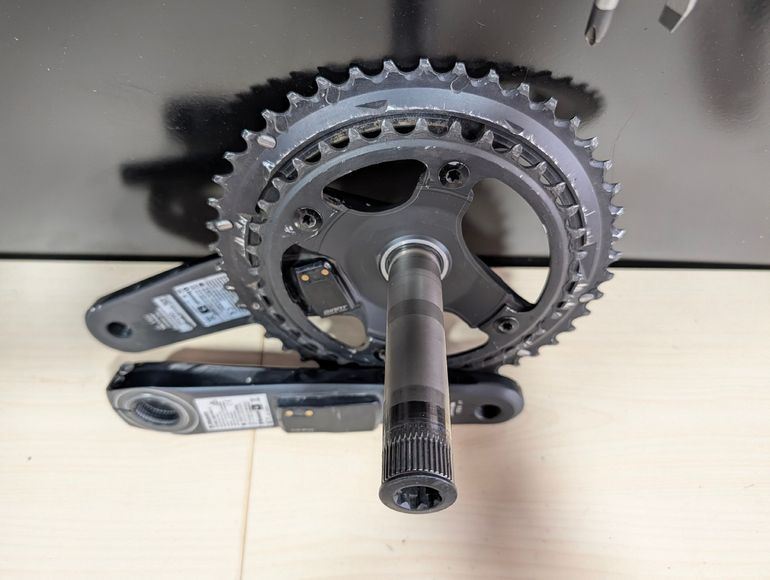 Used Shimano Ultegra R8000 Crank with Powermeter 2022 bike — image 5 of 5
