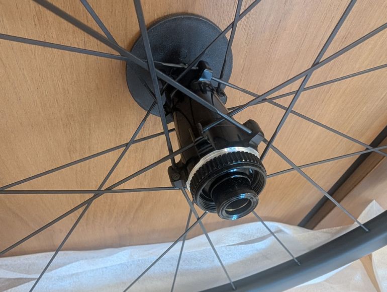 Used Hunt Wheels 44 Aerodynamicist Carbon Disc Wheelset 2026 bike — image 4 of 4