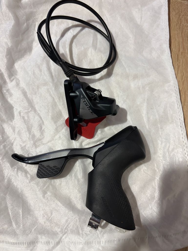 Used Sram Force D1 AXS HRD Left Disc Brake Shifter Set 2024 bike — image 2 of 3