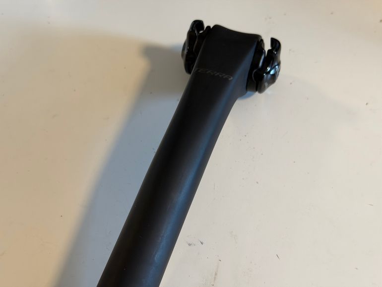 Used Roval Terra Carbon Seatpost bike — image 2 of 5