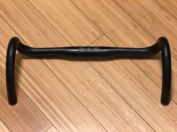 Zipp 70 Ergo Handlebars bike usato — immagine 1 di 2