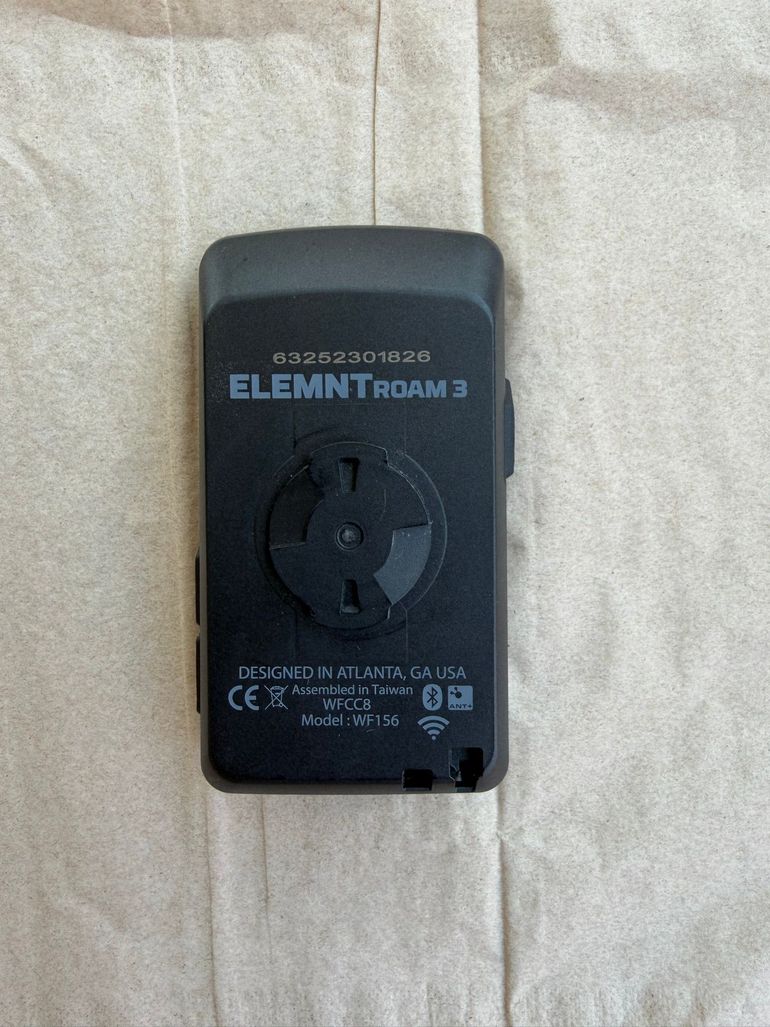 Used Wahoo ELEMNT ROAM 3 GPS Bike Computer 2025 bike — image 2 of 3