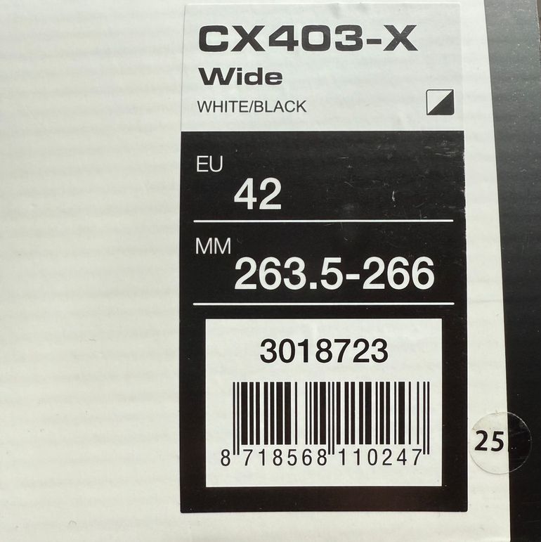Used Lake CX403-X Wide bike — image 5 of 5