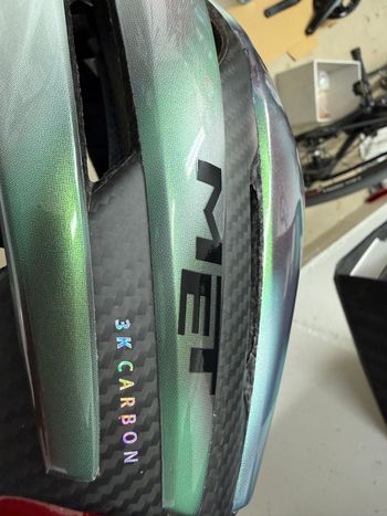 Used MET Trenta 3k Carbon 2025 bike — image 2 of 9
