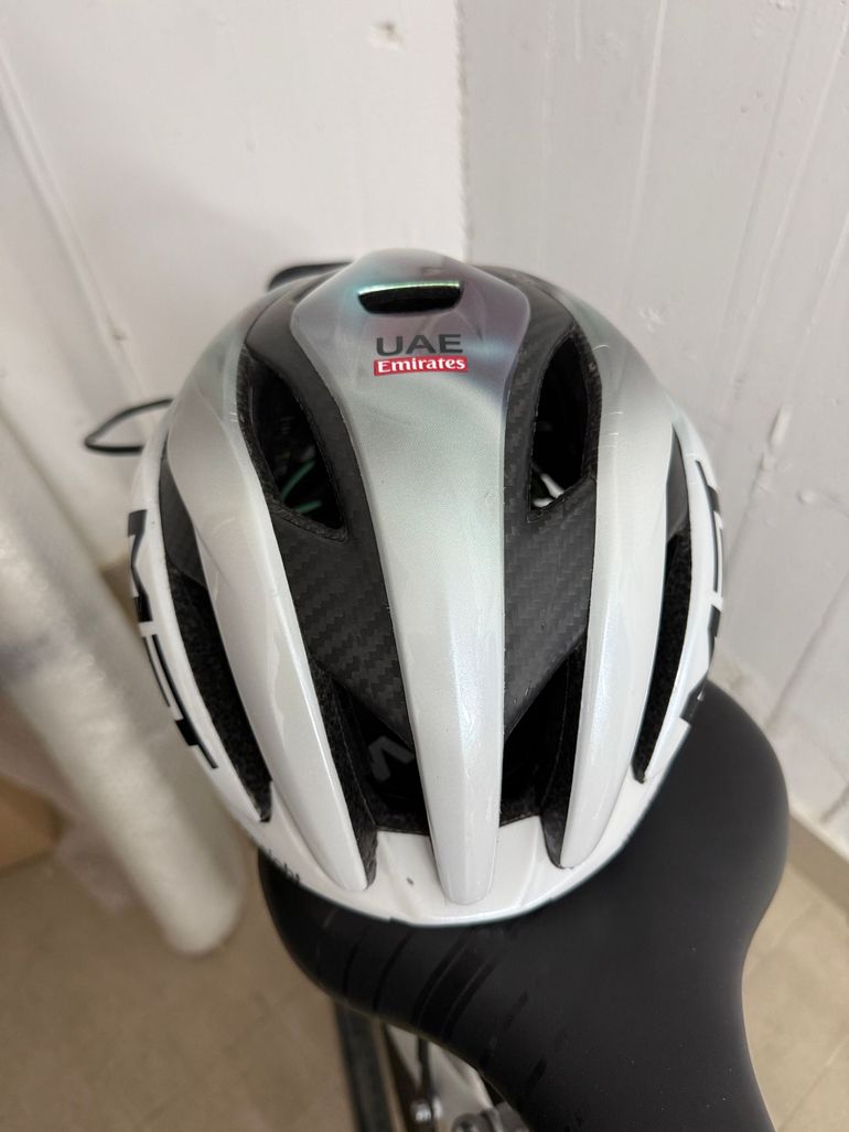Used MET Trenta 3k Carbon 2025 bike — image 9 of 9