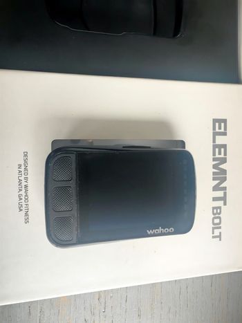 Used Wahoo ELEMNT BOLT v2 GPS Bike Computer bike