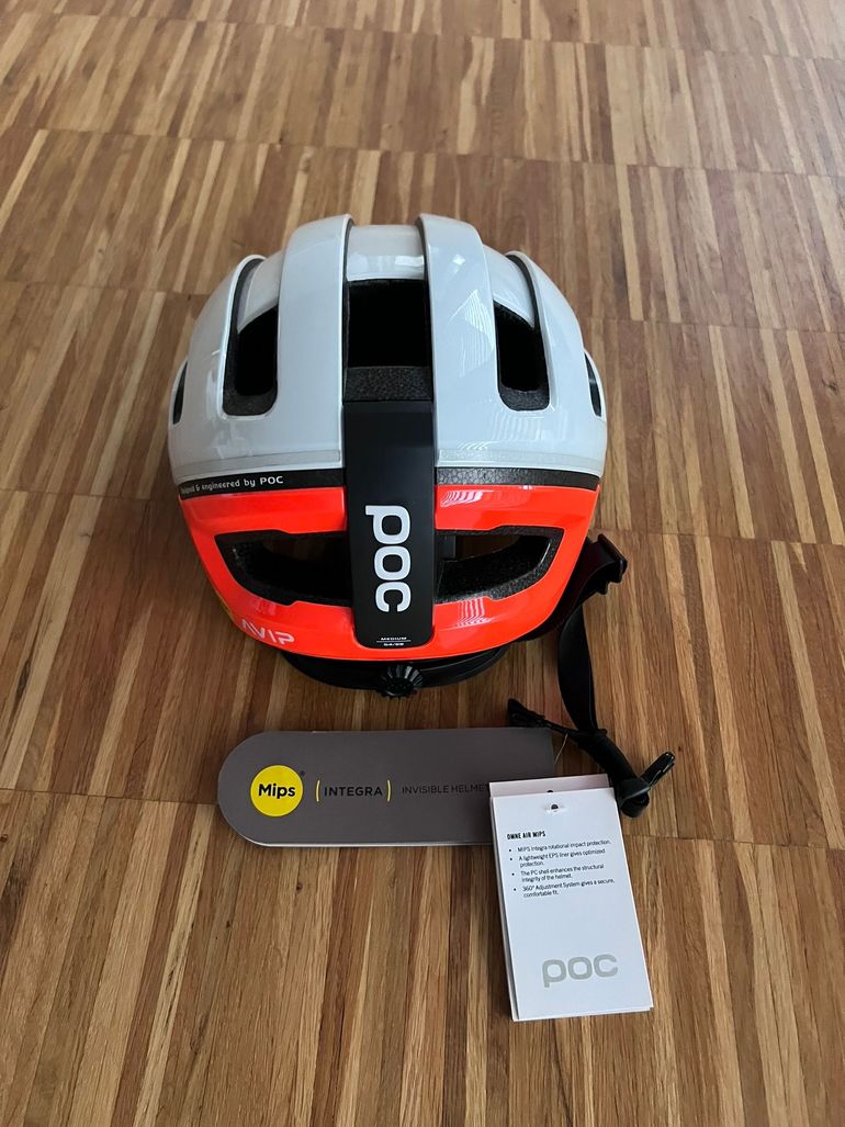 Used POC Omne Air MIPS Helmet bike — image 5 of 8