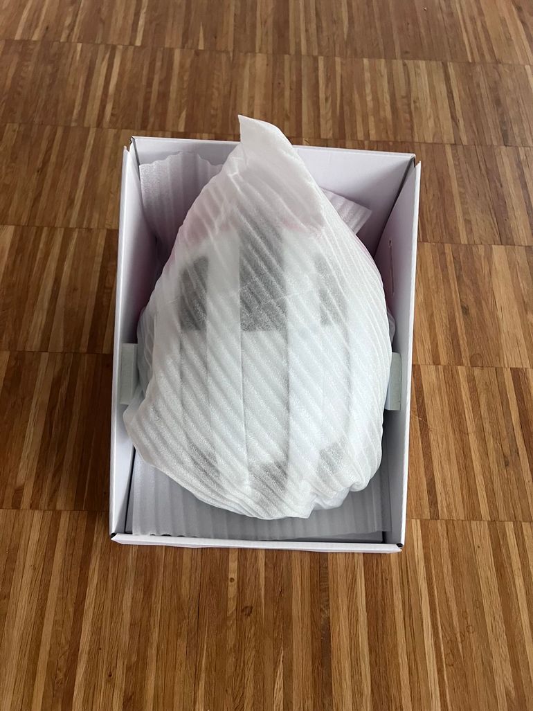 Used POC Omne Air MIPS Helmet bike — image 8 of 8