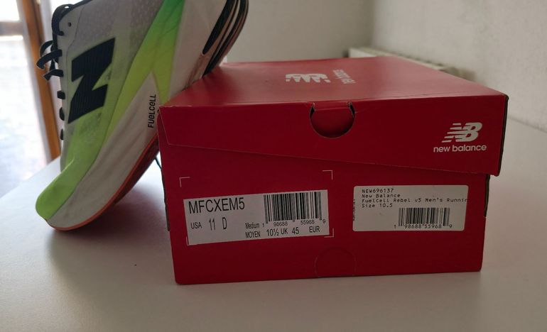 Used New Balance FuelCell Rebel v5 2026 bike — image 8 of 9