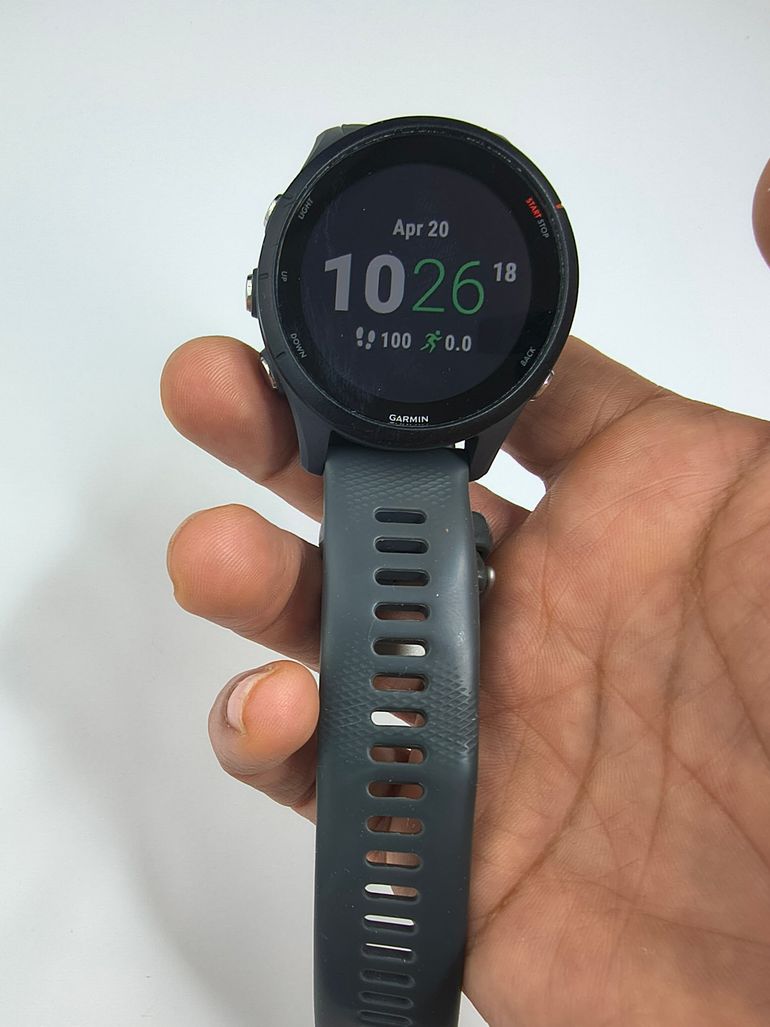 Used Garmin Forerunner 255 bike — image 2 of 6