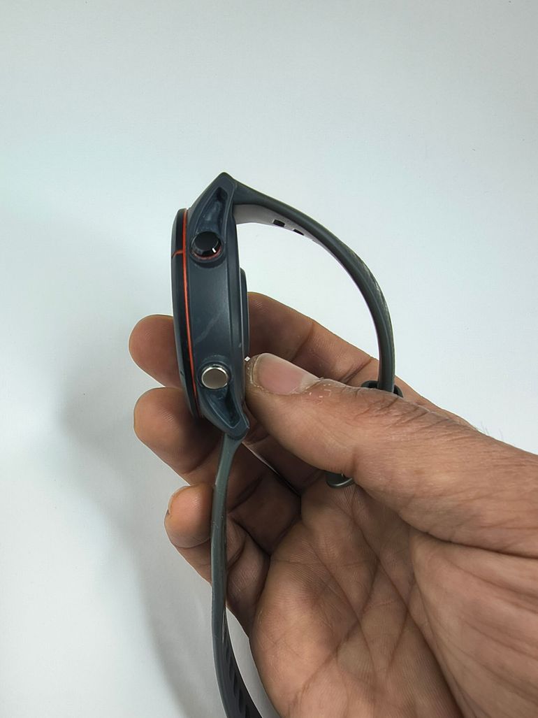 Used Garmin Forerunner 255 bike — image 3 of 6