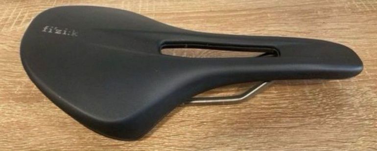 Used Fizik Vento Antares R5 Saddle 2025 bike — image 5 of 6