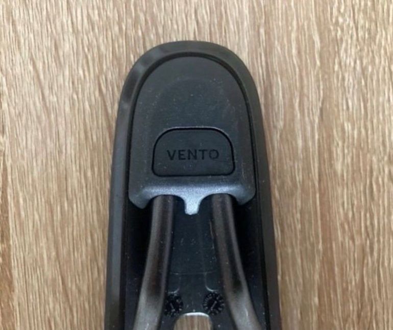 Used Fizik Vento Antares R5 Saddle 2025 bike — image 2 of 6