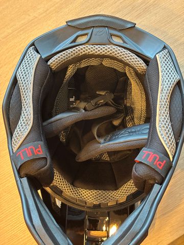 Used O‘neal Blade Polyacrylite Fullface Helmet 2025 bike — image 5 of 11