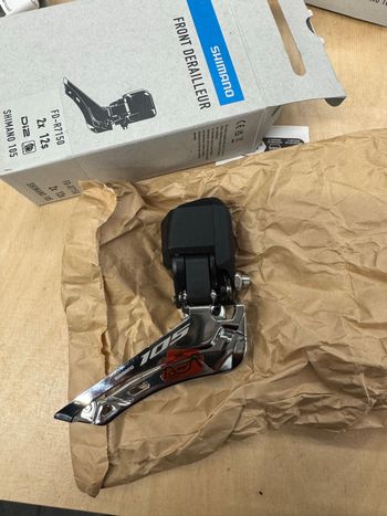 Used Shimano 105 Di2 Front Derailleur 2026 bike