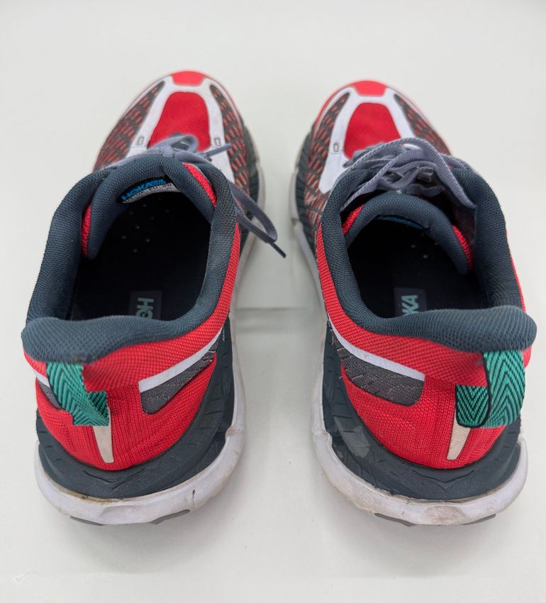 Used Hoka Mafate Speed 4 2025 bike — image 2 of 4