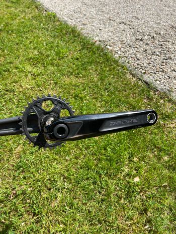 Used Shimano Deore FC-M6100 Crankstel 175mm bike — image 2 of 6