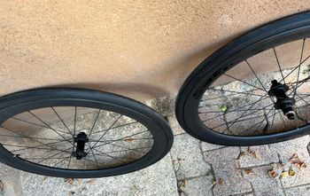 Used Bontrager Aeolus Elite 50 TLR Disc Road Wheel 2026 bike — image 6 of 7