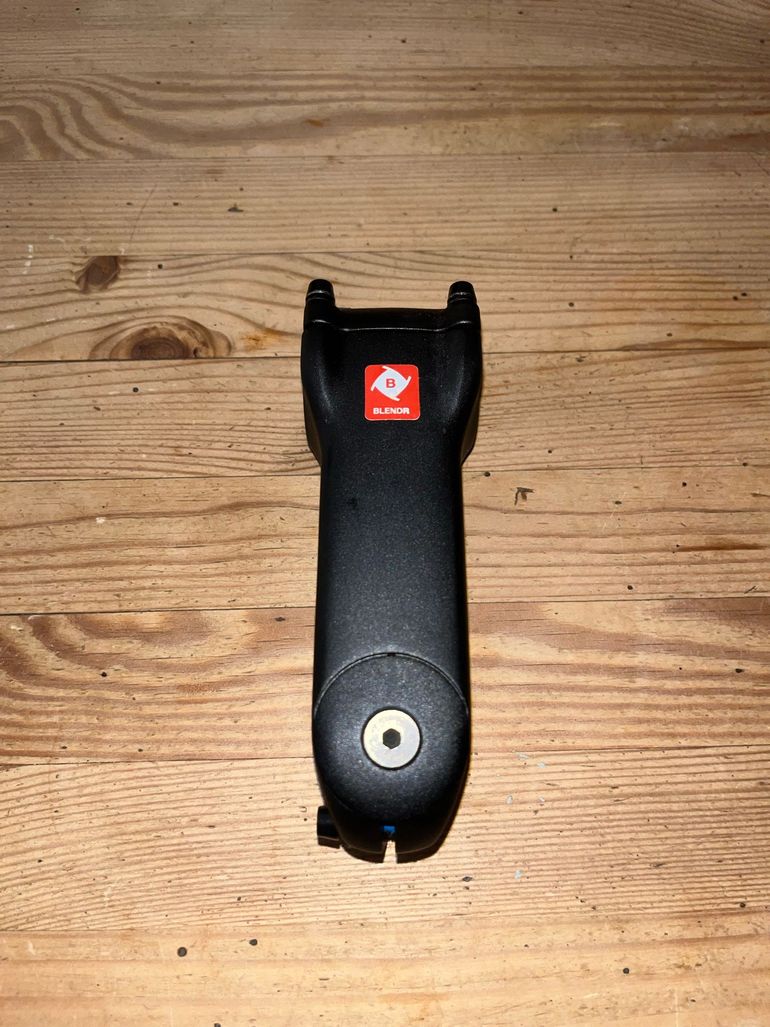 Used Trek RCS Pro Blendr Stem 100mm 2026 bike — image 4 of 6