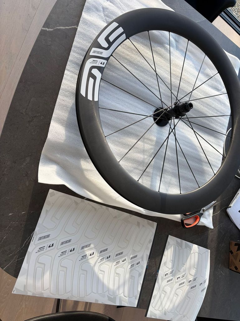 Used Custom build Custom Road Wheelset 2026 bike — image 3 of 5