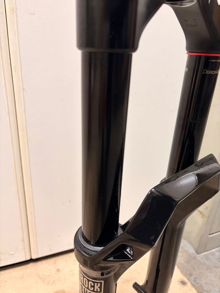 Used RockShox ZEB Ultimate 2024 bike — image 8 of 9