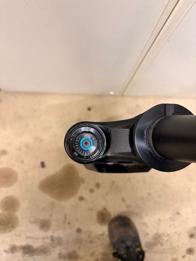 Used RockShox ZEB Ultimate 2024 bike — image 6 of 9