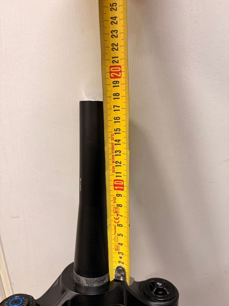 Used RockShox ZEB Ultimate 2024 bike — image 7 of 9