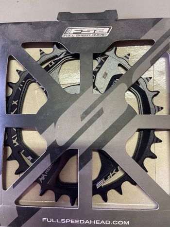 Used Fsa SLK DM MT CR 32T 1/11 2022 bike