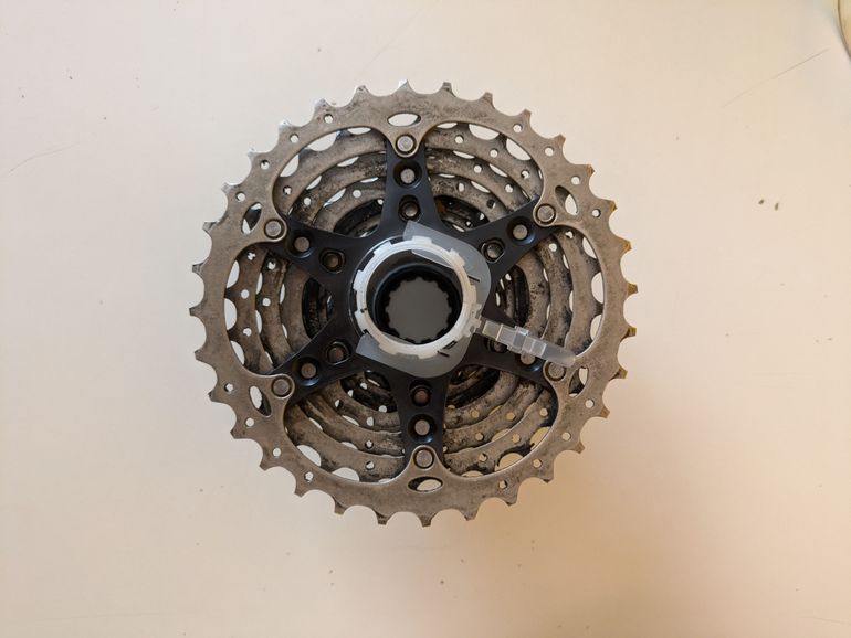 Used Shimano Cassette Ultegra e 105 bike — image 5 of 5