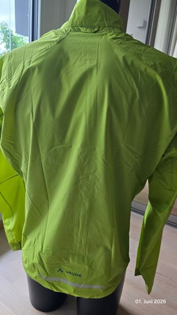 Used VAUDE Me Vatten Jacket bike — image 2 of 3