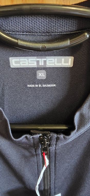 Used Castelli Maglia ciclismo 2025 bike — image 2 of 5