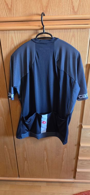 Used Castelli Maglia ciclismo 2025 bike — image 3 of 5