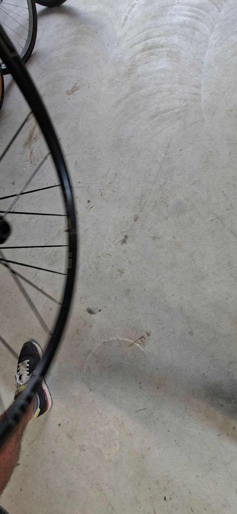 Used Mavic Allroad 650b bike — image 8 of 8