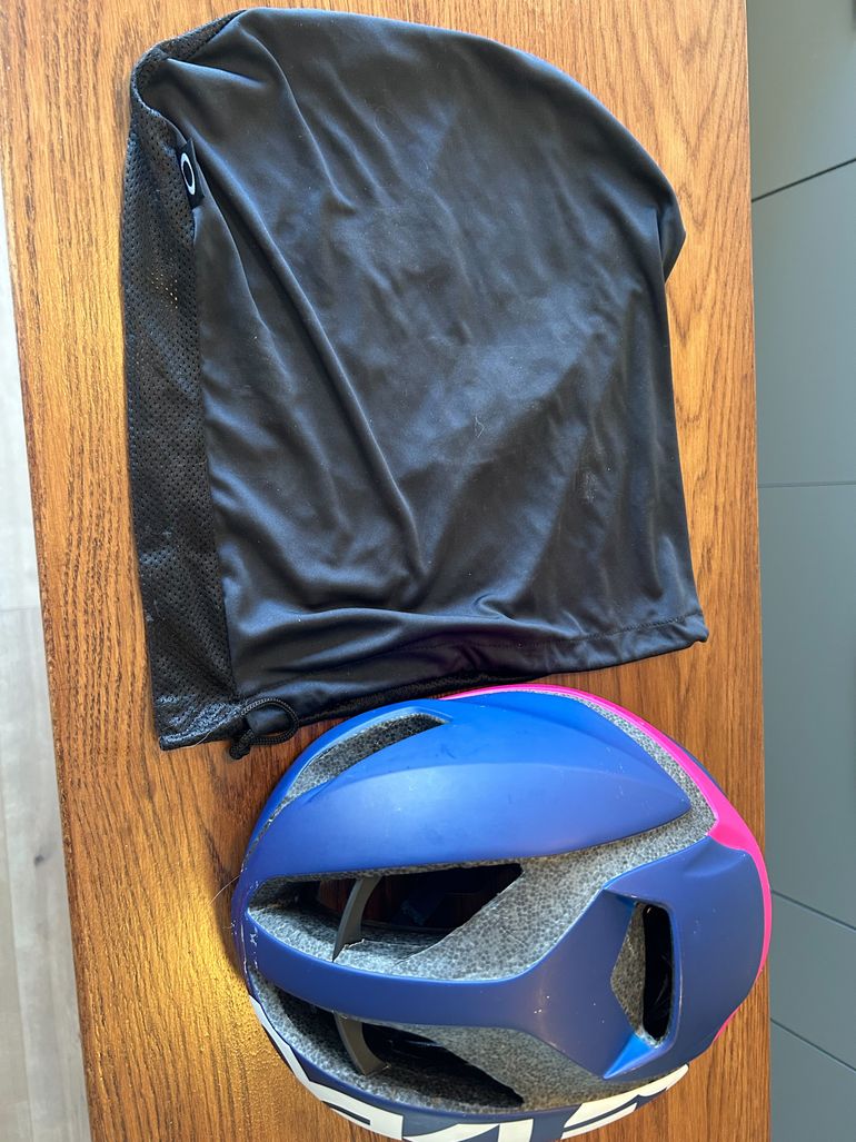 Used Oakley Team Blue Helmet Taille M 2023 bike — image 11 of 12