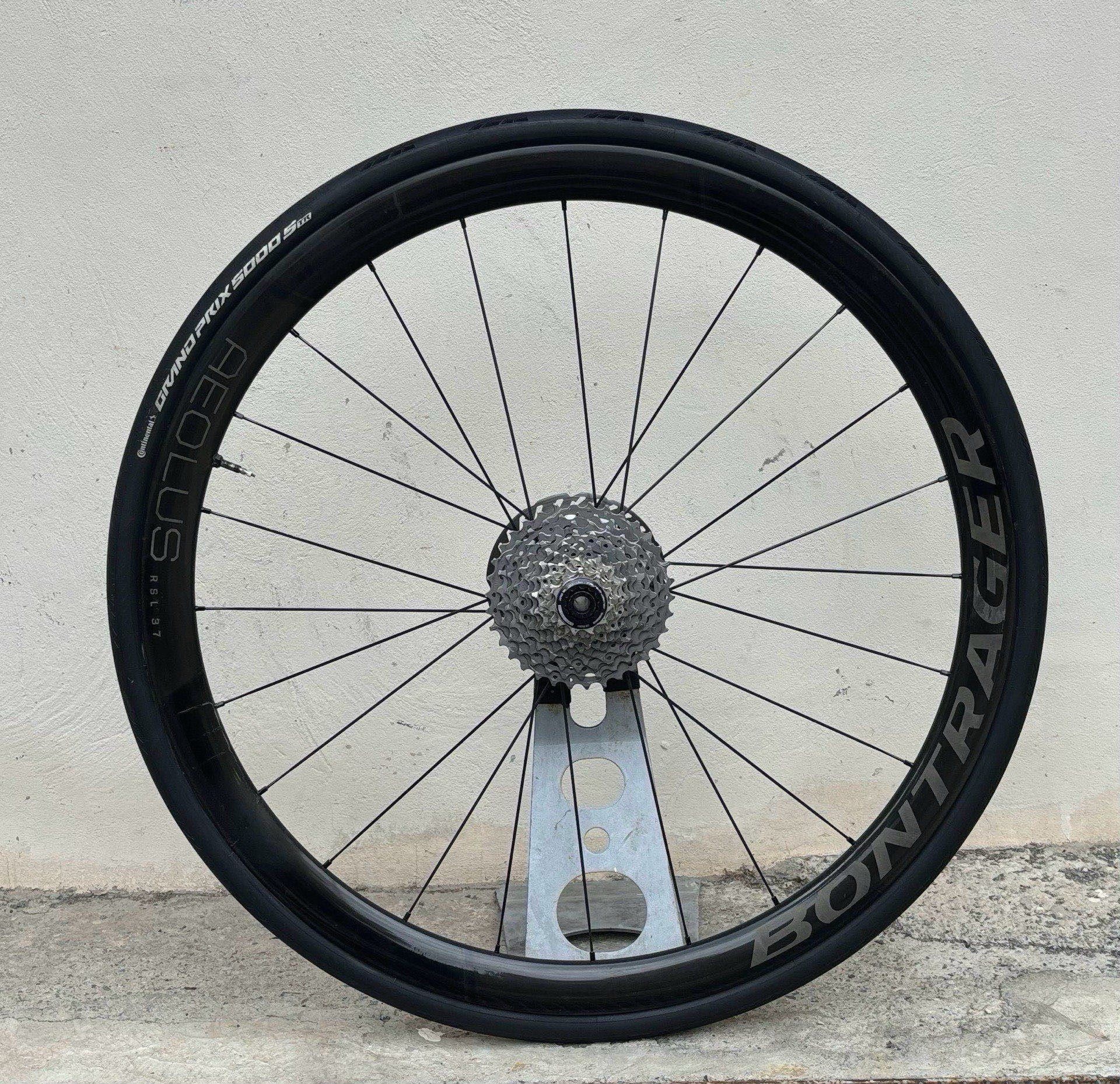 Bicycle Bontrager Aeolus Slr 37 Disc Road Wheel Bontrager Aeolus