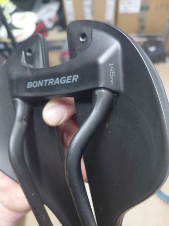 Used Bontrager Aeolus Pro 37V Disc TLR Road Wheel 2026 bike — image 3 of 4