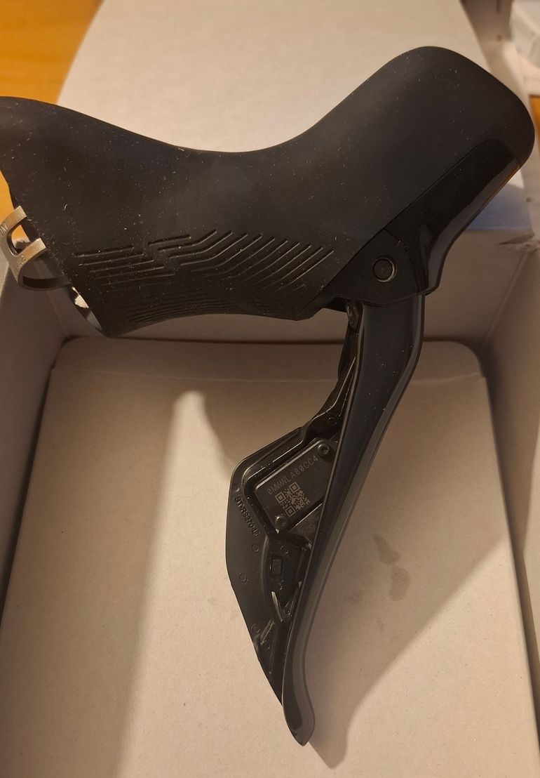 Used Shimano Dura-Ace R9270 Left Lever 2025 bike — image 6 of 6
