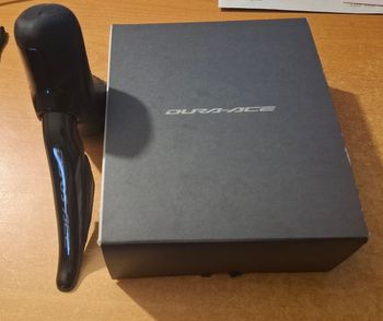 Used Shimano Dura-Ace R9270 Left Lever 2025 bike — image 2 of 6