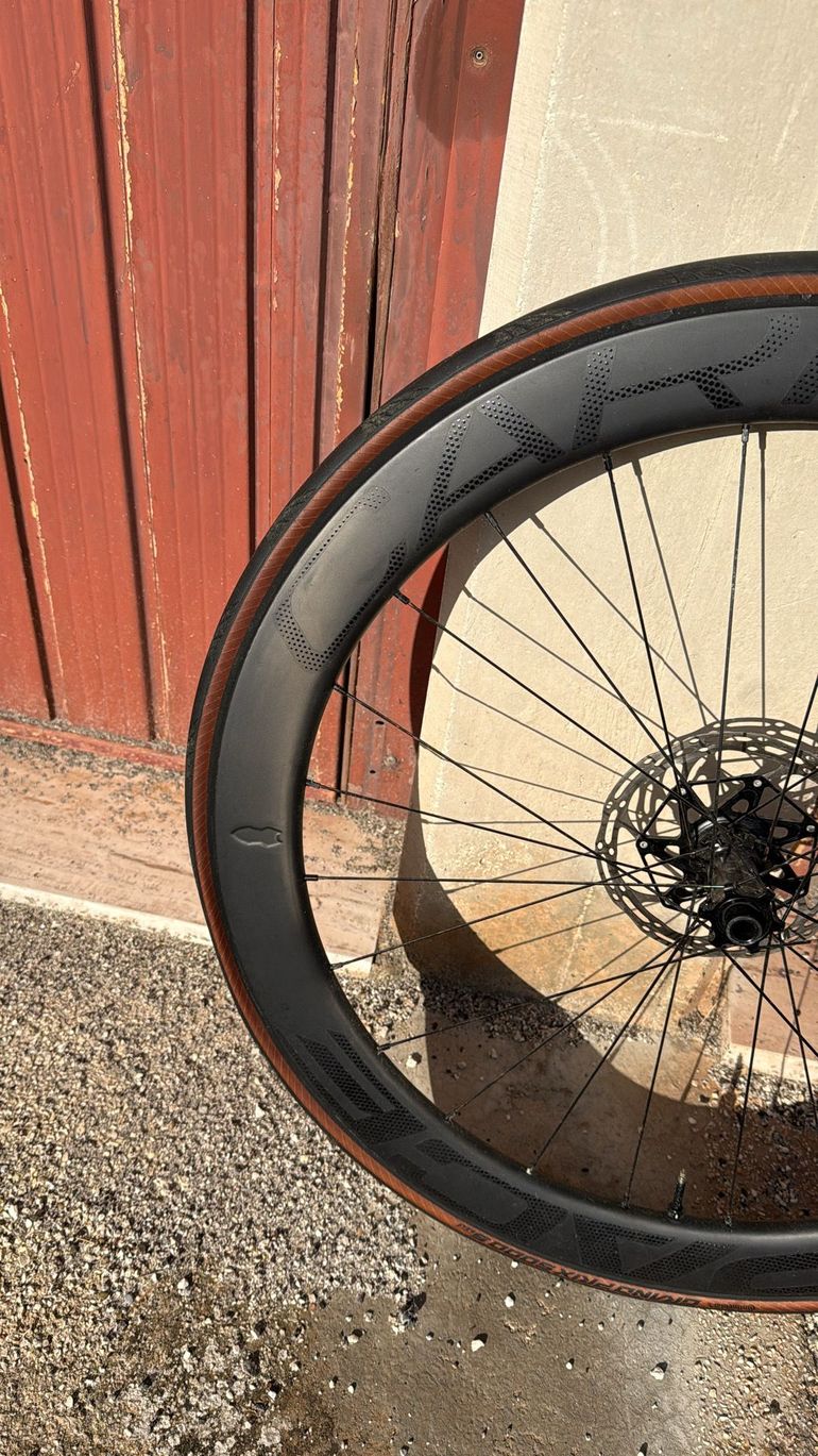 Used space carbon Carbon 50/60 Wheelset 2023 bike — image 5 of 5