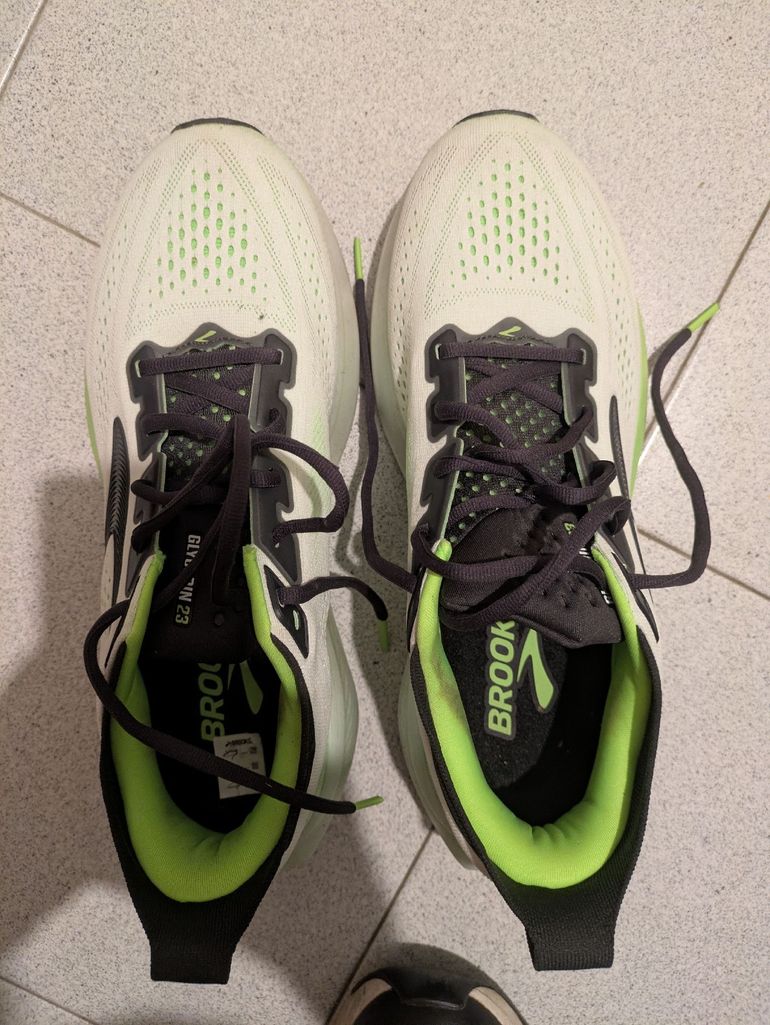 Used Brooks Glycerin 23 2026 bike — image 3 of 5