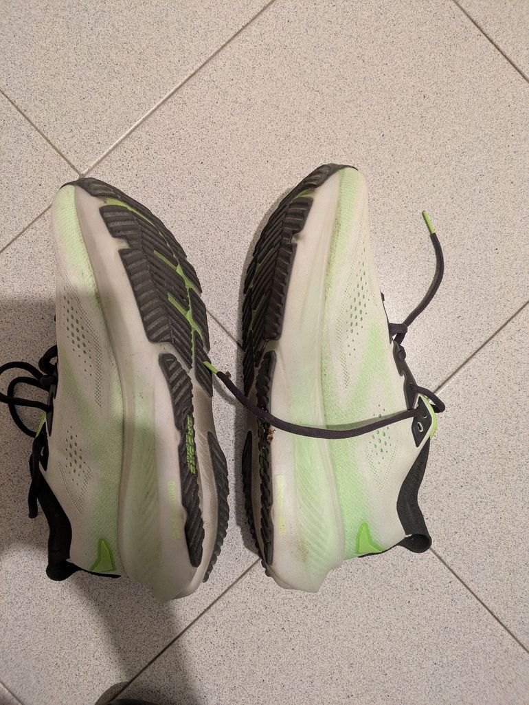 Used Brooks Glycerin 23 2026 bike — image 4 of 5