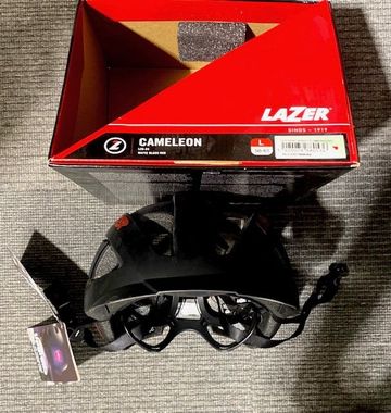 Tweedehands Lazer Cameleon Helmet 2025 bike — afbeelding 4 van 4