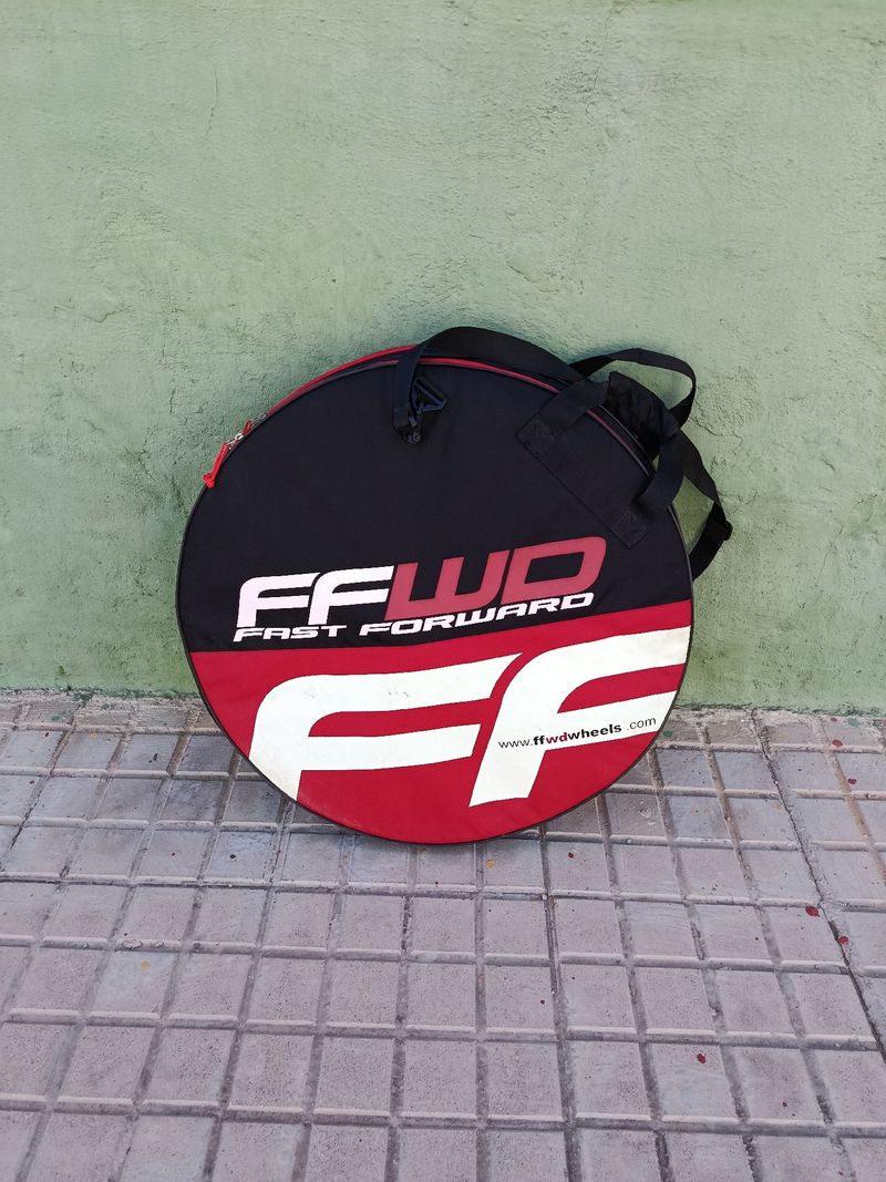 Used Ffwd Carbon Wheels 2014 bike — image 7 of 7