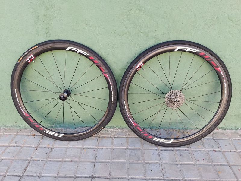 Used Ffwd Carbon Wheels 2014 bike — image 1 of 7