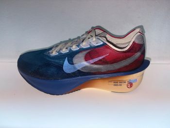 Used Nike ZoomX Vaporfly Next% 4 PRM bike