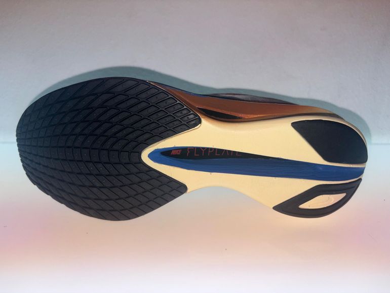 Used Nike ZoomX Vaporfly Next% 4 PRM bike — image 3 of 3