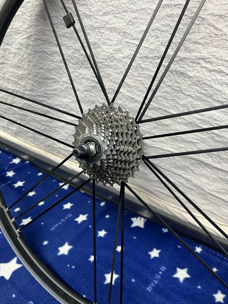 Used Campagnolo Shamal 2016 bike — image 10 of 10