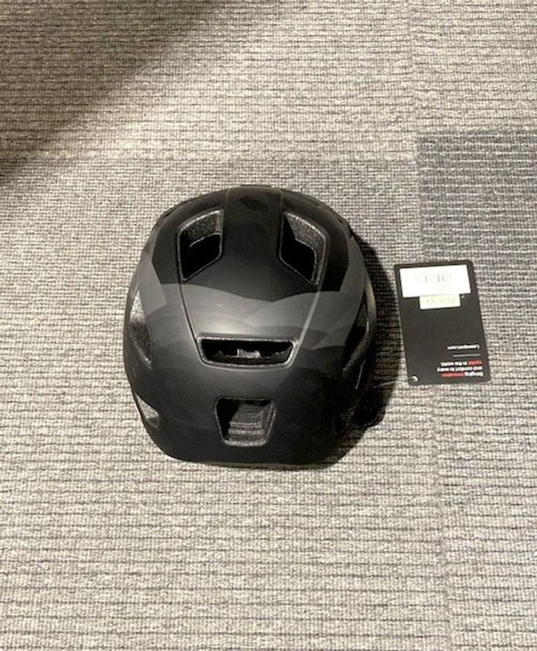 Used Lazer Chiru MTB Helmet 2025 bike — image 2 of 4