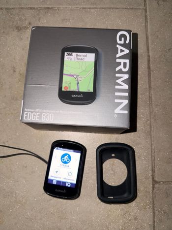 Used Garmin Edge 830 GPS Cycling Computer bike
