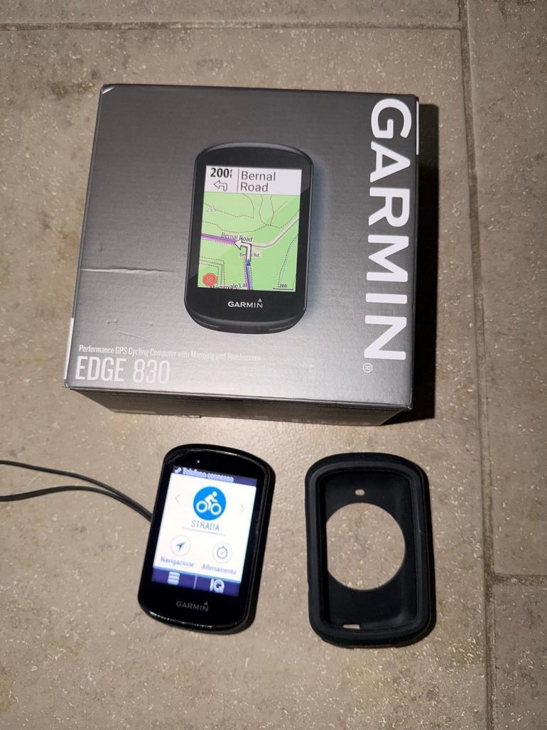 Used Garmin Edge 830 GPS Cycling Computer bike — image 1 of 4